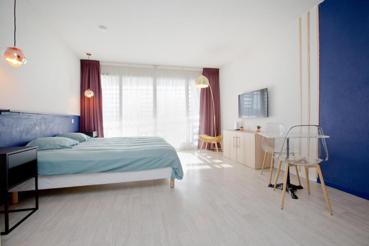 Grand Studio Avec Climatisation, Balcon Proche Gare Centre Ville 루르드 외부 사진